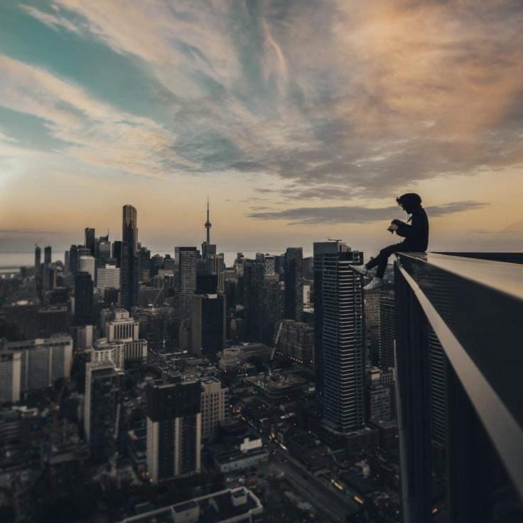 Sophia Martinez - Expat family life guide in United States